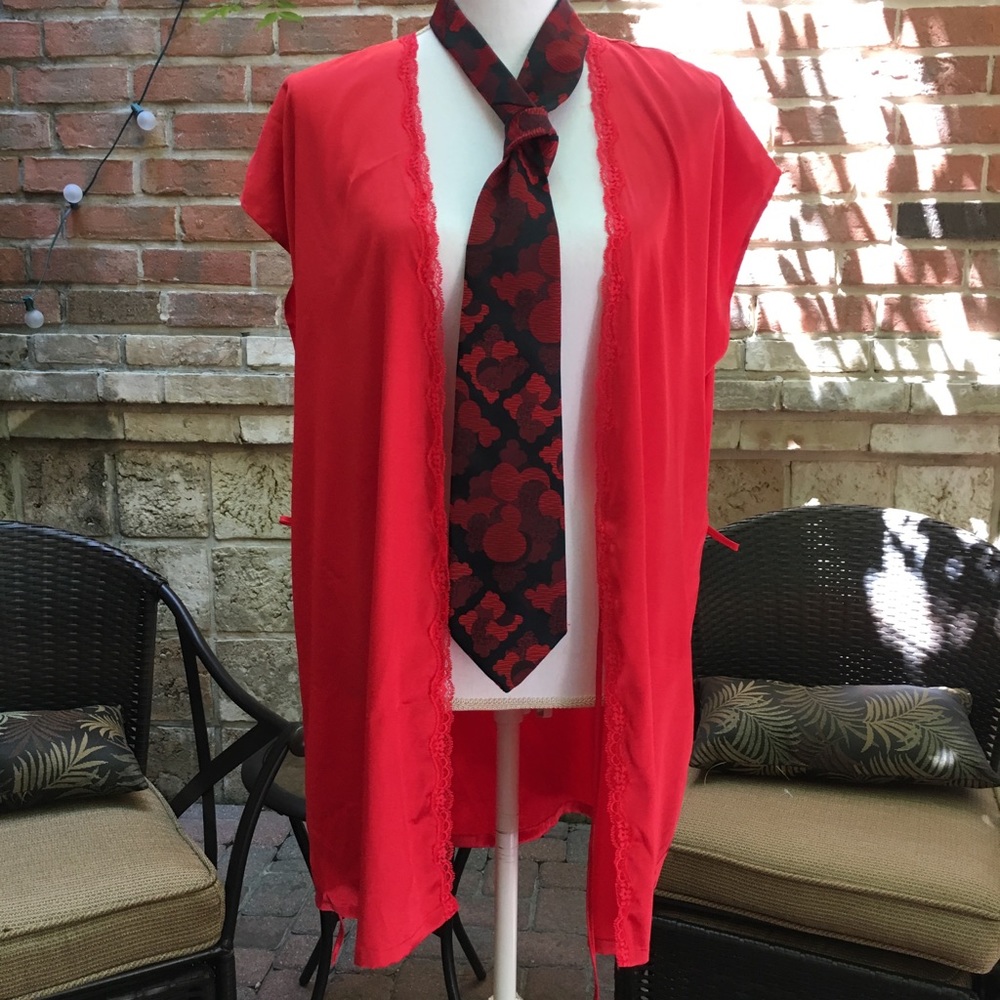 Victoria’s Secret Red Sleep Robe - Picture 7 of 8